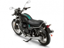 Фото Moto Guzzi V7 III Special  №4